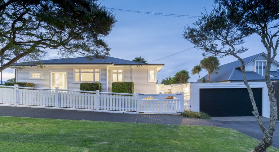  at 119 Warnock Street, Westmere, Auckland