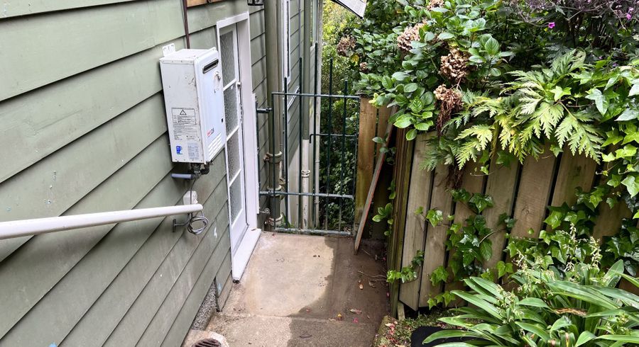  at 10 Khouri Avenue, Karori, Wellington