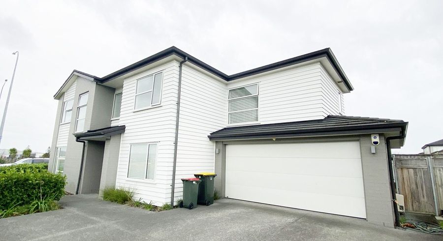  at 33 Kensway Drive, Flat Bush, Manukau City, Auckland