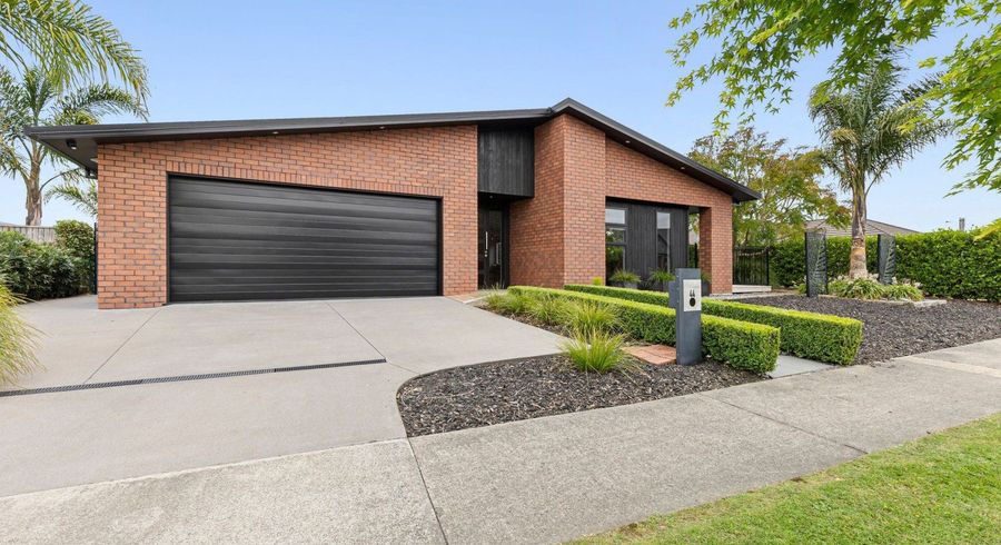  at 44 Pengover Avenue, Leamington, Cambridge
