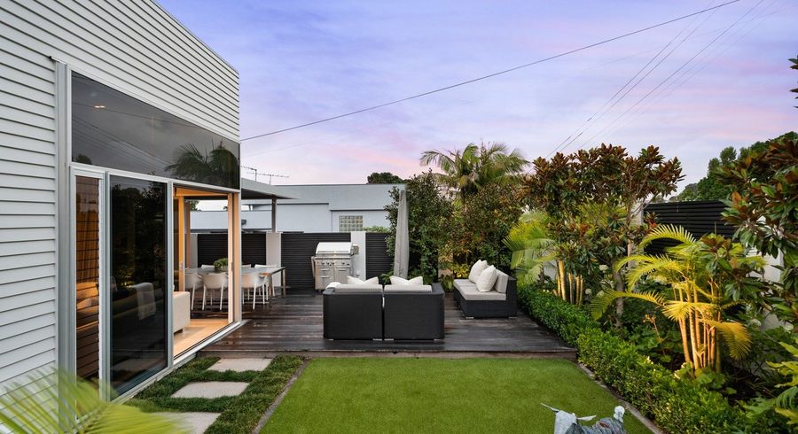  at 34 Ranui Road, Remuera, Auckland