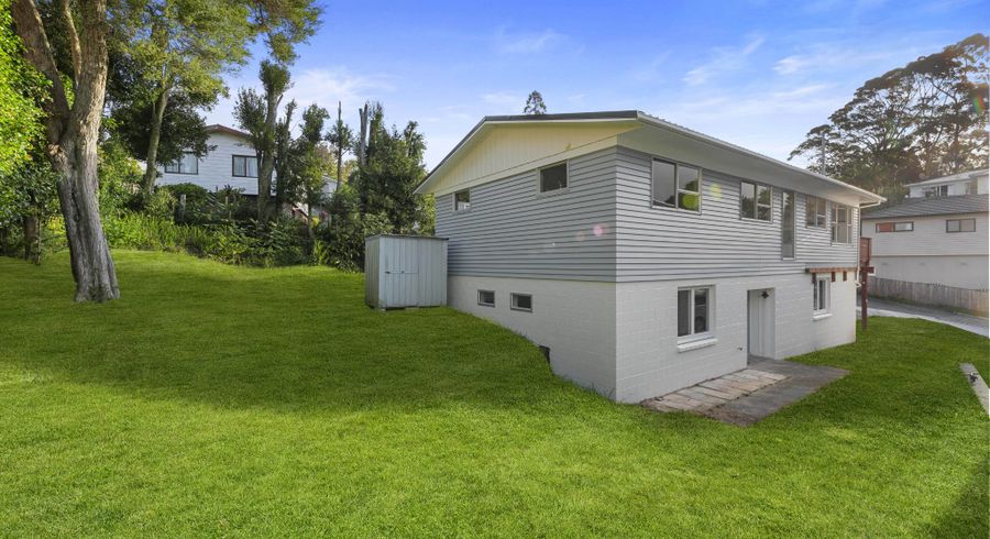  at 31 McClintock Road, Massey, Waitakere City, Auckland