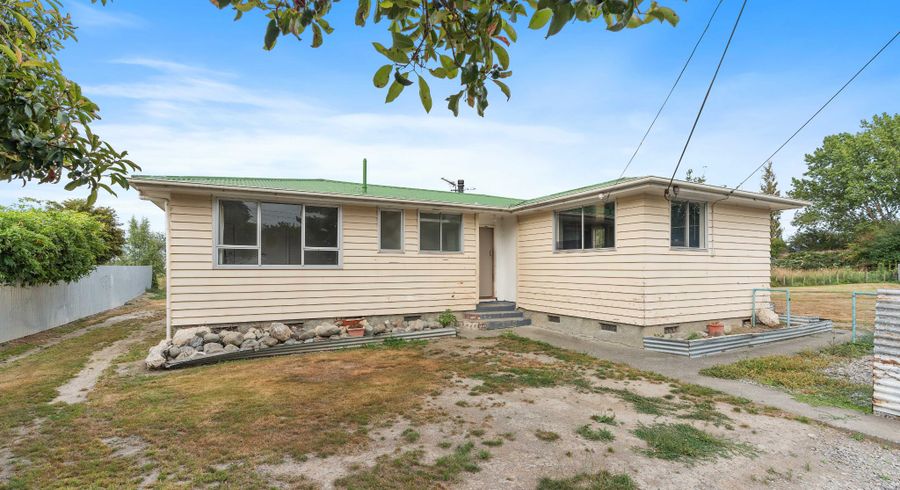  at 124 Oxford Street, Lansdowne, Masterton