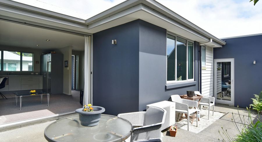  at 5/9 Marsden Street, Heathcote Valley, Christchurch