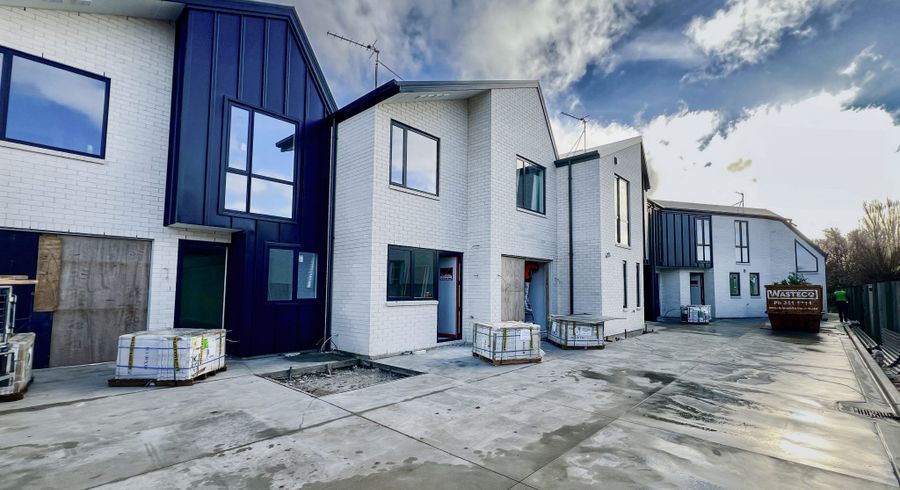  at 2/133 Blighs Road, Strowan, Christchurch City, Canterbury