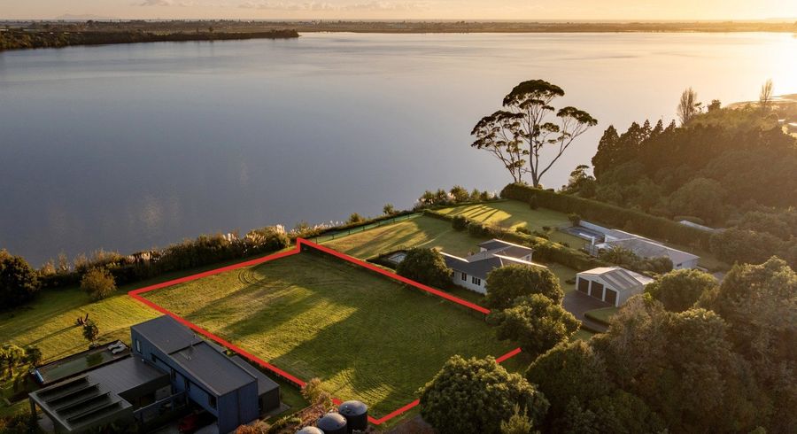  at 206 Ranginui Road, Welcome Bay, Tauranga, Bay Of Plenty