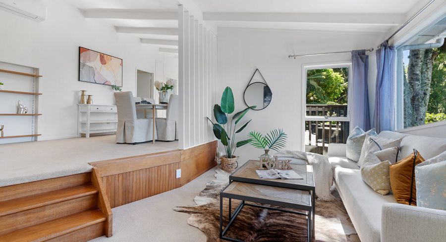  at 1/89 Glamorgan Drive, Torbay, Auckland