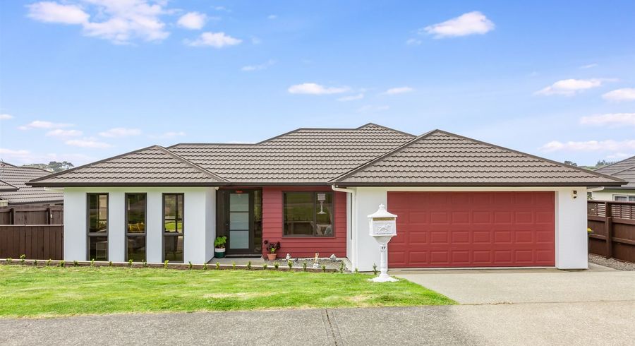  at 17 Tongariro Drive, Aotea, Porirua
