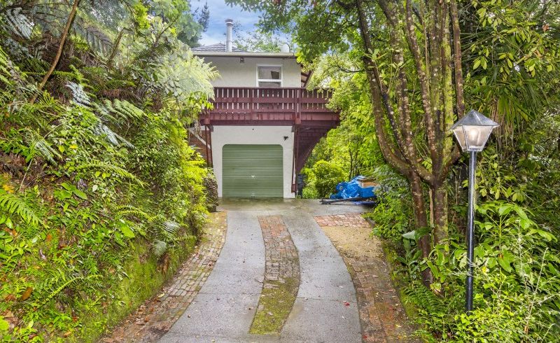  at 14 Winchester Avenue, Pinehaven, Upper Hutt
