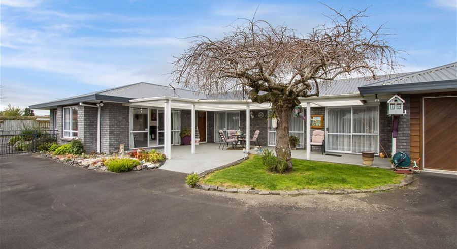  at 28 Francis Drive, Katikati
