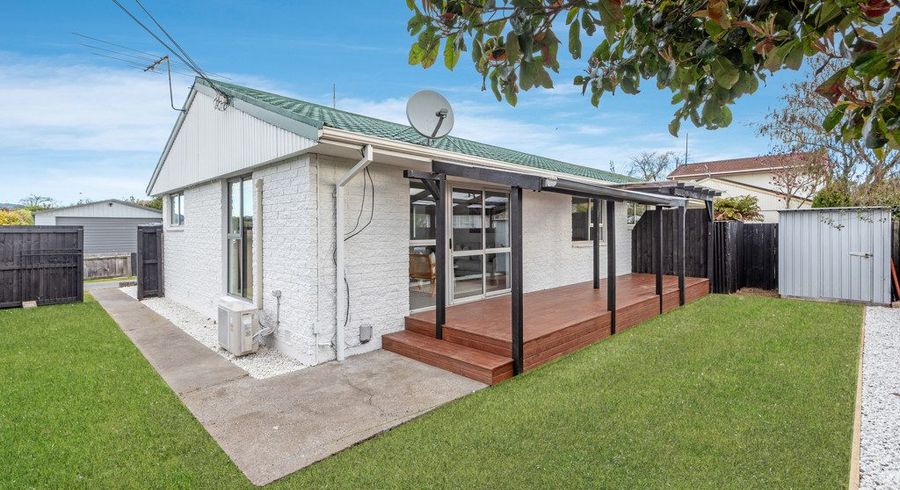  at 1/30 Garvins Road, Hornby, Christchurch City, Canterbury