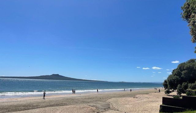  at 4/27 Sanders Avenue, Takapuna, Auckland