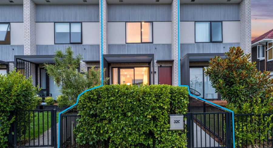  at 32C Titoki Street, Te Atatu Peninsula, Auckland