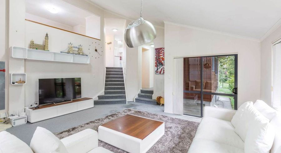  at 21 Ryehill Close, New Lynn, Waitakere City, Auckland