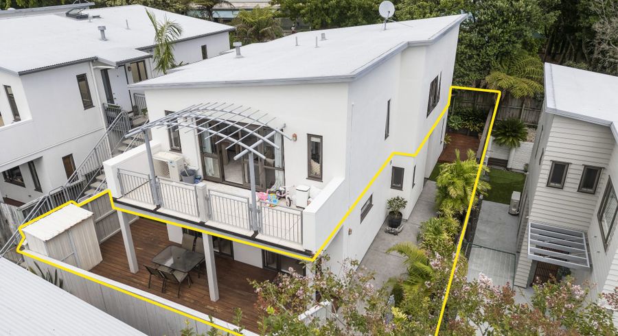  at 19/92 Bush Road, Albany, Auckland