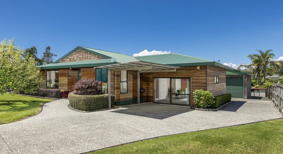  at 11 Windfall Grove, Greenhithe, North Shore City, Auckland