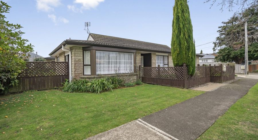  at 2/38 Garden Road, Avalon, Lower Hutt