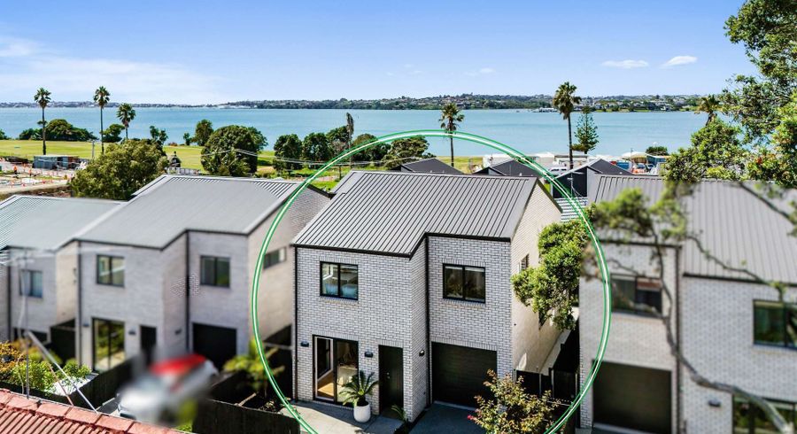 at 17b Tobruk Road, Panmure, Auckland City, Auckland