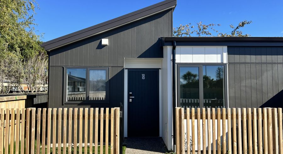  at 18/425 Dey Street, Hamilton East, Hamilton, Waikato