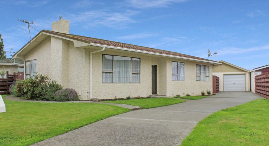  at 37 Humphries Place, Awapuni, Palmerston North