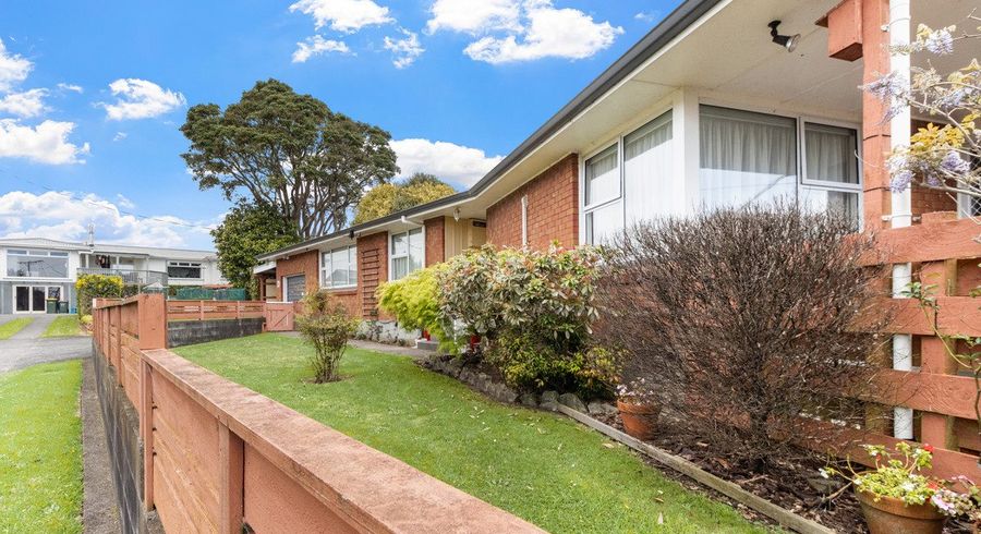  at 14C Cowling Road, Hurdon, New Plymouth