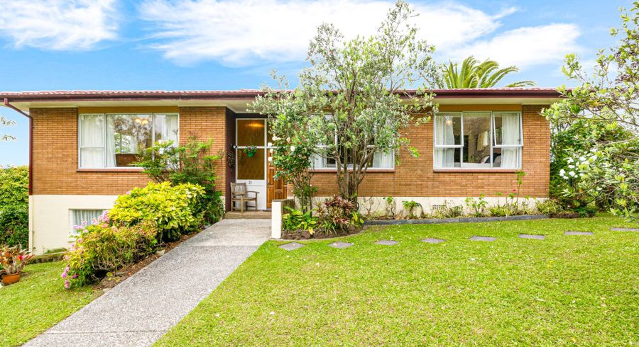 at 21 Glenwood Avenue, Birkenhead, Auckland