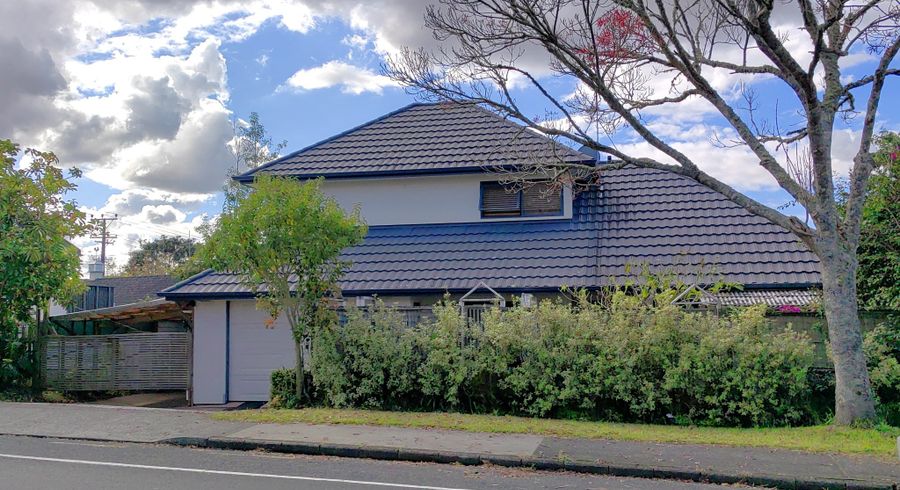  at 2A Marina View Drive, West Harbour, Auckland