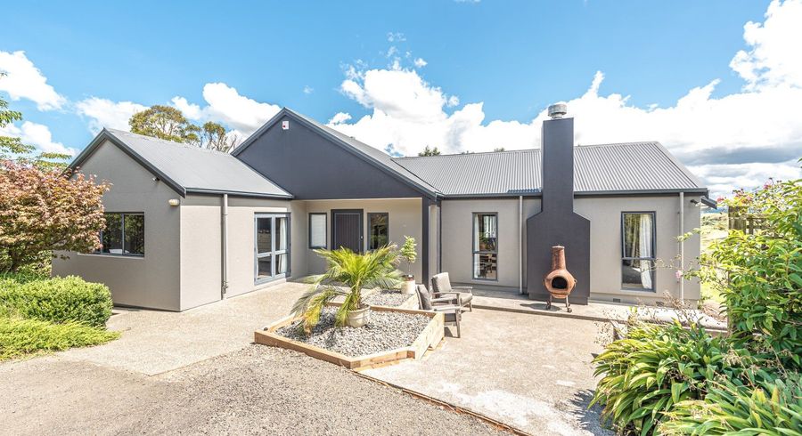  at 73 Western Line, Whanganui