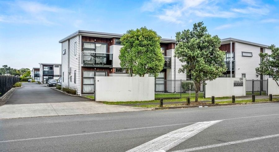  at 1/69 McKenzie Road , Mangere Bridge, Manukau City, Auckland