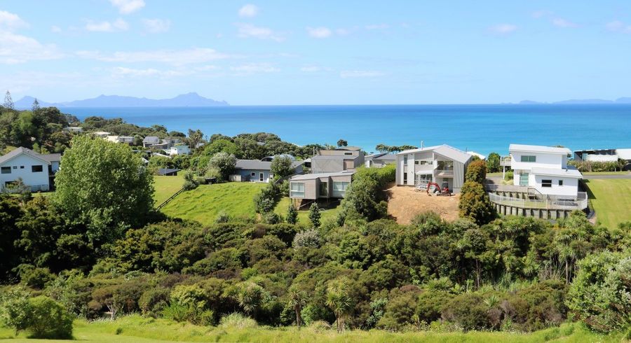  at 14 Granada Lane, Langs Beach, Waipu