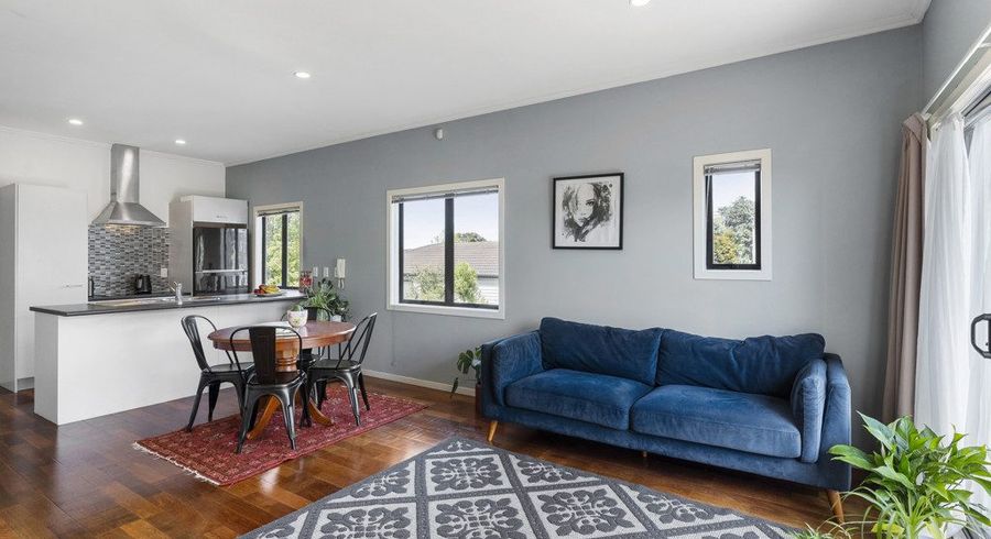  at 4/191 Sunnynook Road, Wairau Valley, North Shore City, Auckland