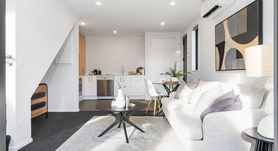  at 2/3 Ayr Street, Riccarton, Christchurch City, Canterbury