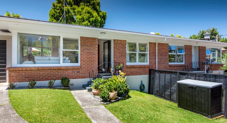  at 2/36 Harley Close, Hauraki, North Shore City, Auckland