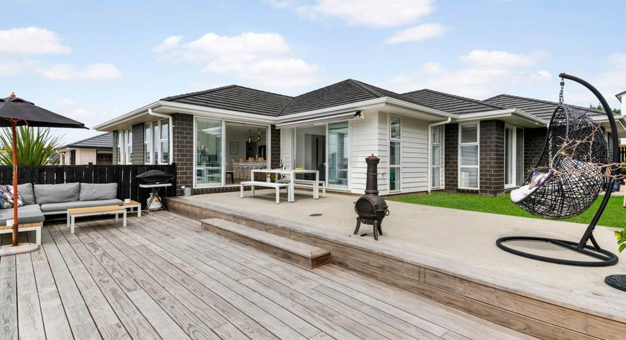  at 18 Resolution Drive, Gulf Harbour, Whangaparaoa