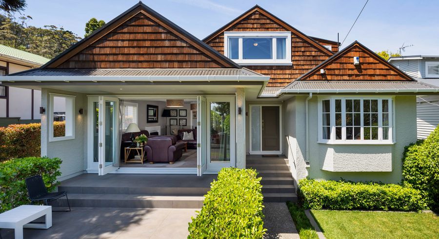  at 27 Grande Avenue, Mount Albert, Auckland