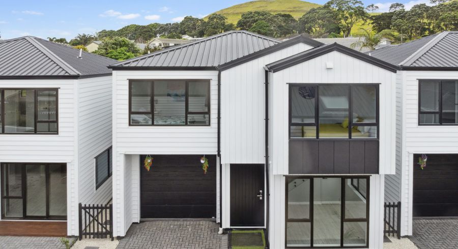  at 3/6 Pikitea Road, Mangere Bridge, Manukau City, Auckland