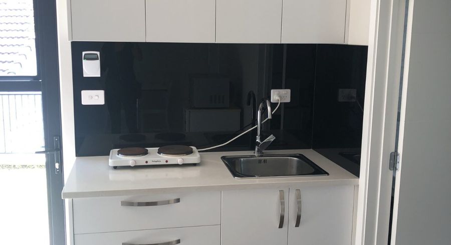  at 65 Kennedy Avenue, Forrest Hill, Auckland