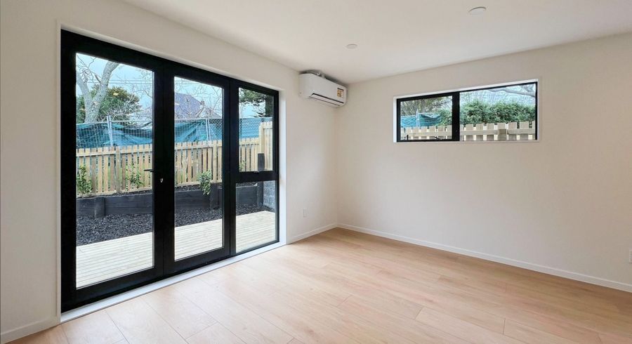  at 4/5 Peverill Crescent, Papatoetoe, Manukau City, Auckland
