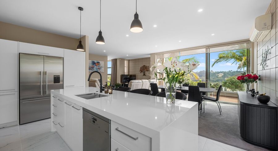 at 67 Kittiwake Drive, Schnapper Rock, North Shore City, Auckland