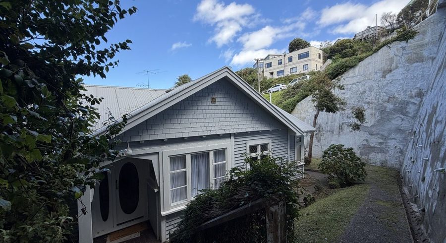  at 2/44 Northland Road, Northland, Wellington, Wellington