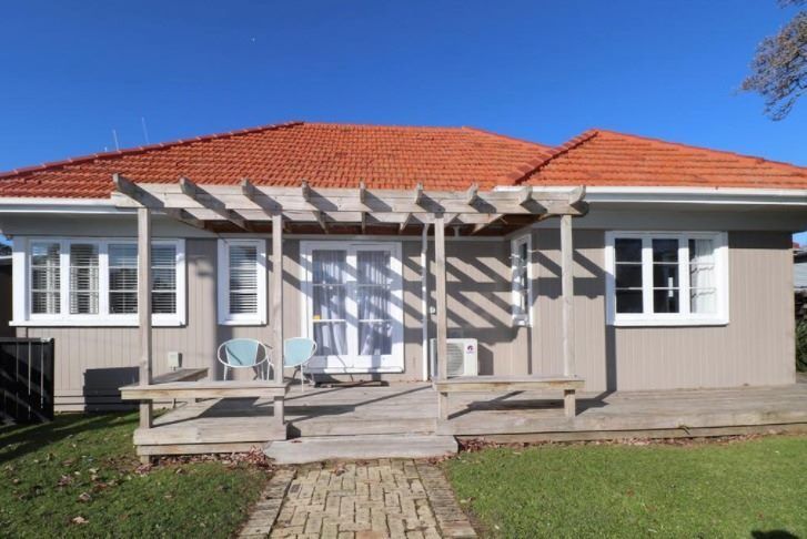  at 94a Cook Street, Room E, Hamilton East, Hamilton, Waikato