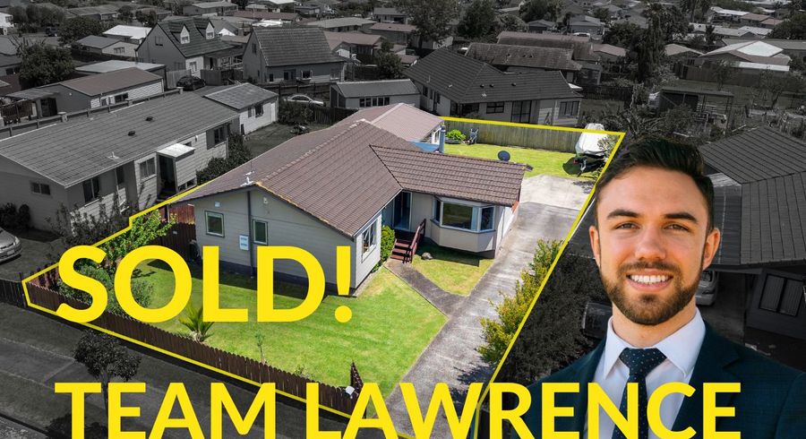 at 7 Greenstone Place, Clover Park, Auckland