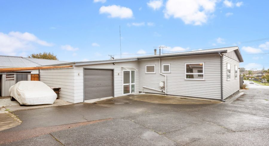  at 99A Mcleod Road, Te Atatū South, Auckland