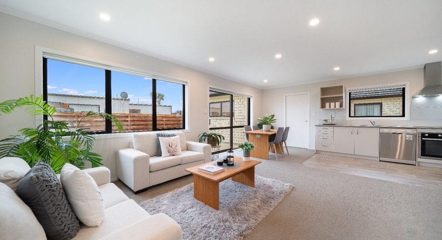  at 2/9 Heath Street, Saint Andrews, Hamilton, Waikato