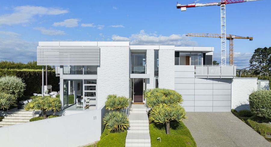  at 11 Icarus Place, Half Moon Bay, Auckland