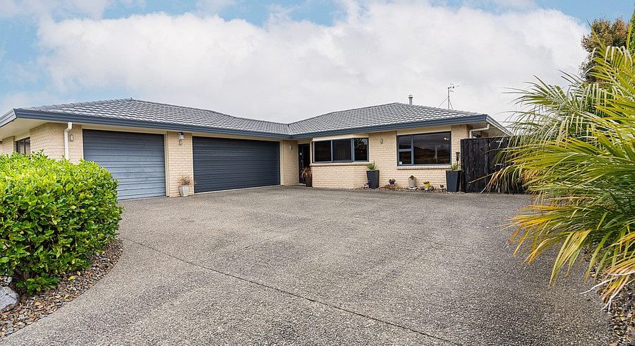 at 12 Branigan Parade, Kelvin Grove, Palmerston North