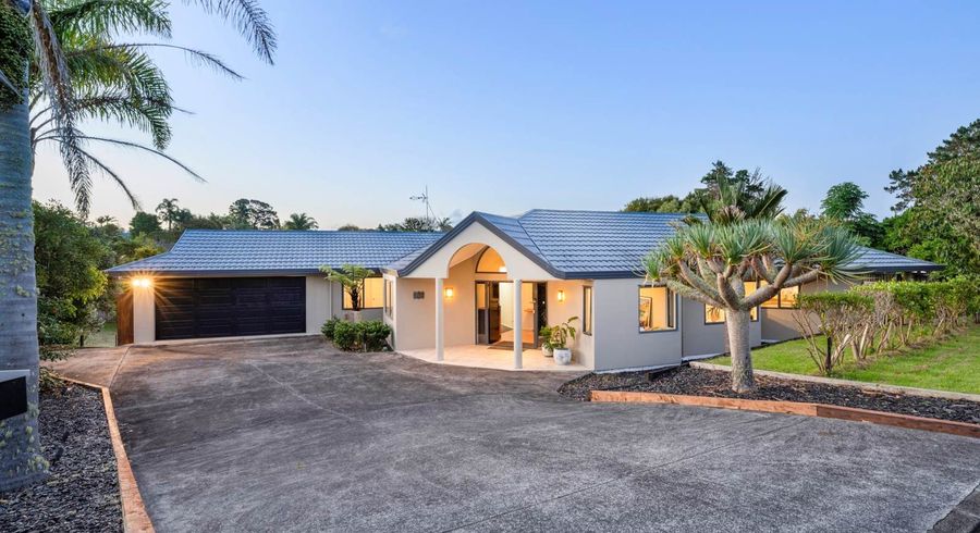  at 8 Almond Grove, Greenhithe, North Shore City, Auckland