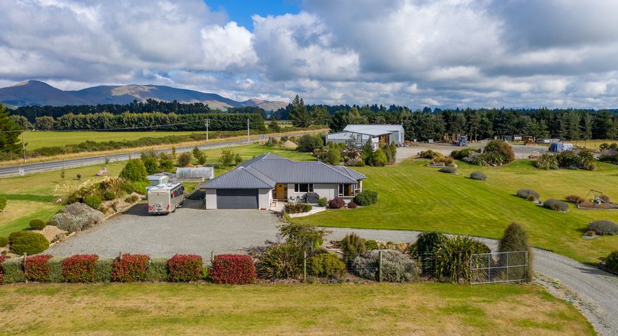  at 9 Saleyard Road, Castlerock, Lumsden