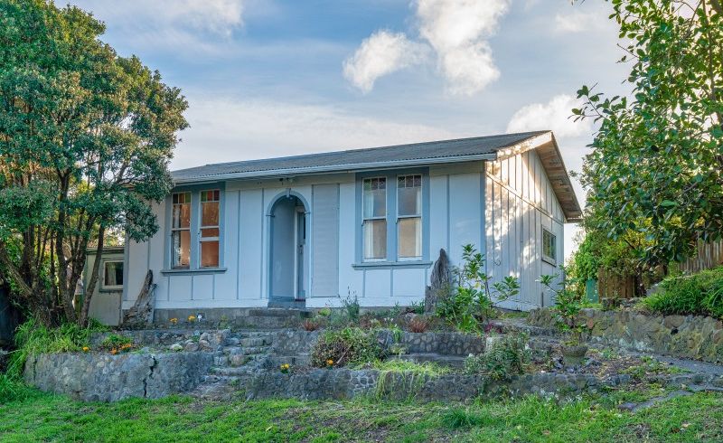  at 33 Tasman Road, Otaki Beach, Otaki