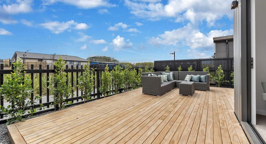  at 15 Rosetta Lane, Milldale, Rodney, Auckland
